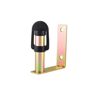 Bracket for rotating beacon - angled retaining plate